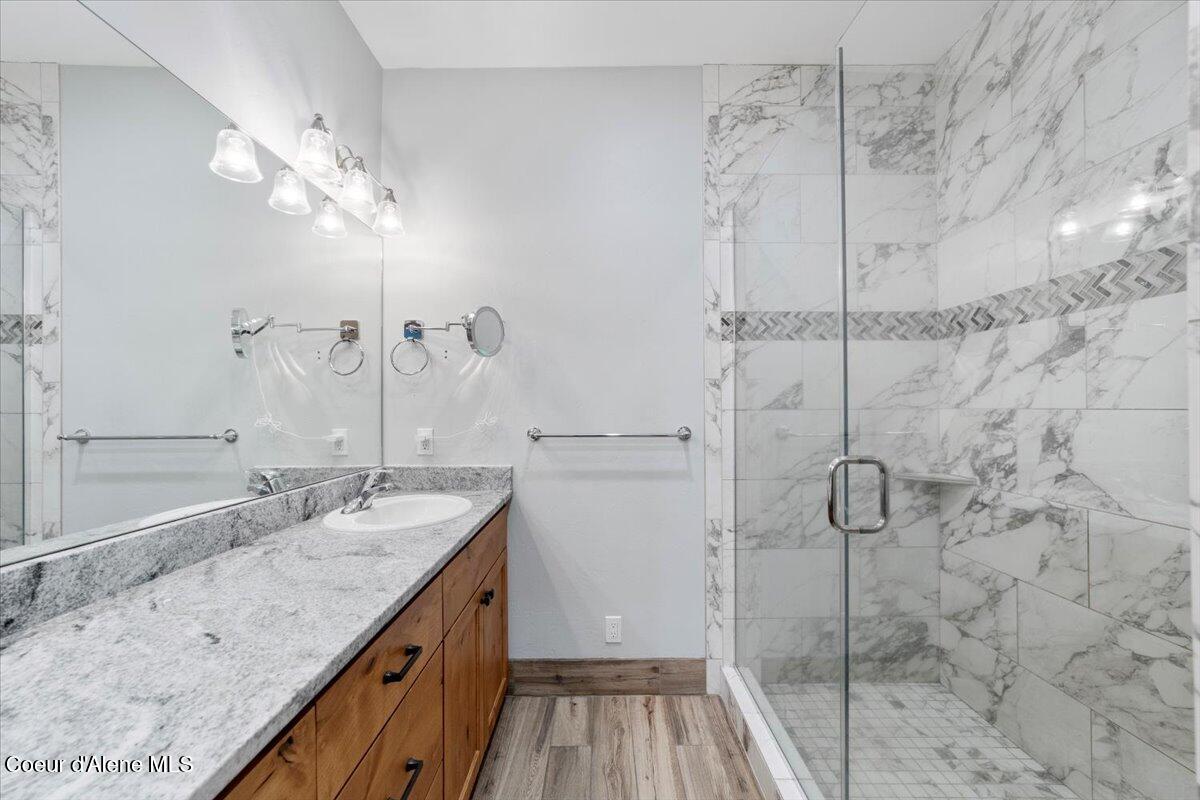 2380 Dufort Road Sagle, ID 83860 - Photo 27 of 93 53-2380 Dufort53