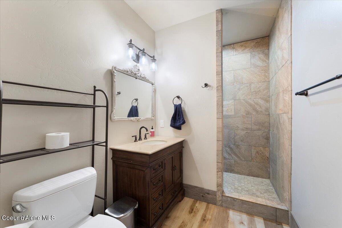 2380 Dufort Road Sagle, ID 83860 - Photo 50 of 93 Guest House bath