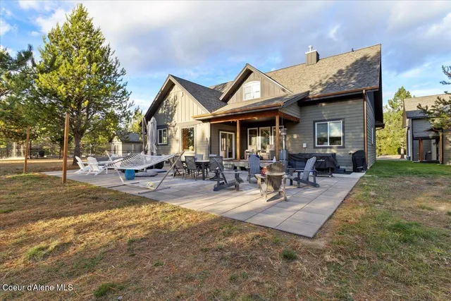 $1,400,000 | 2380 Dufort Road, Sagle, ID 83860