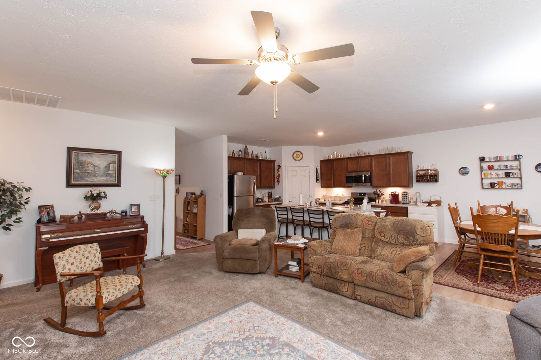 934 Wilson Way Franklin, IN 46131 - Photo 6 of 21 Gallery Image 6