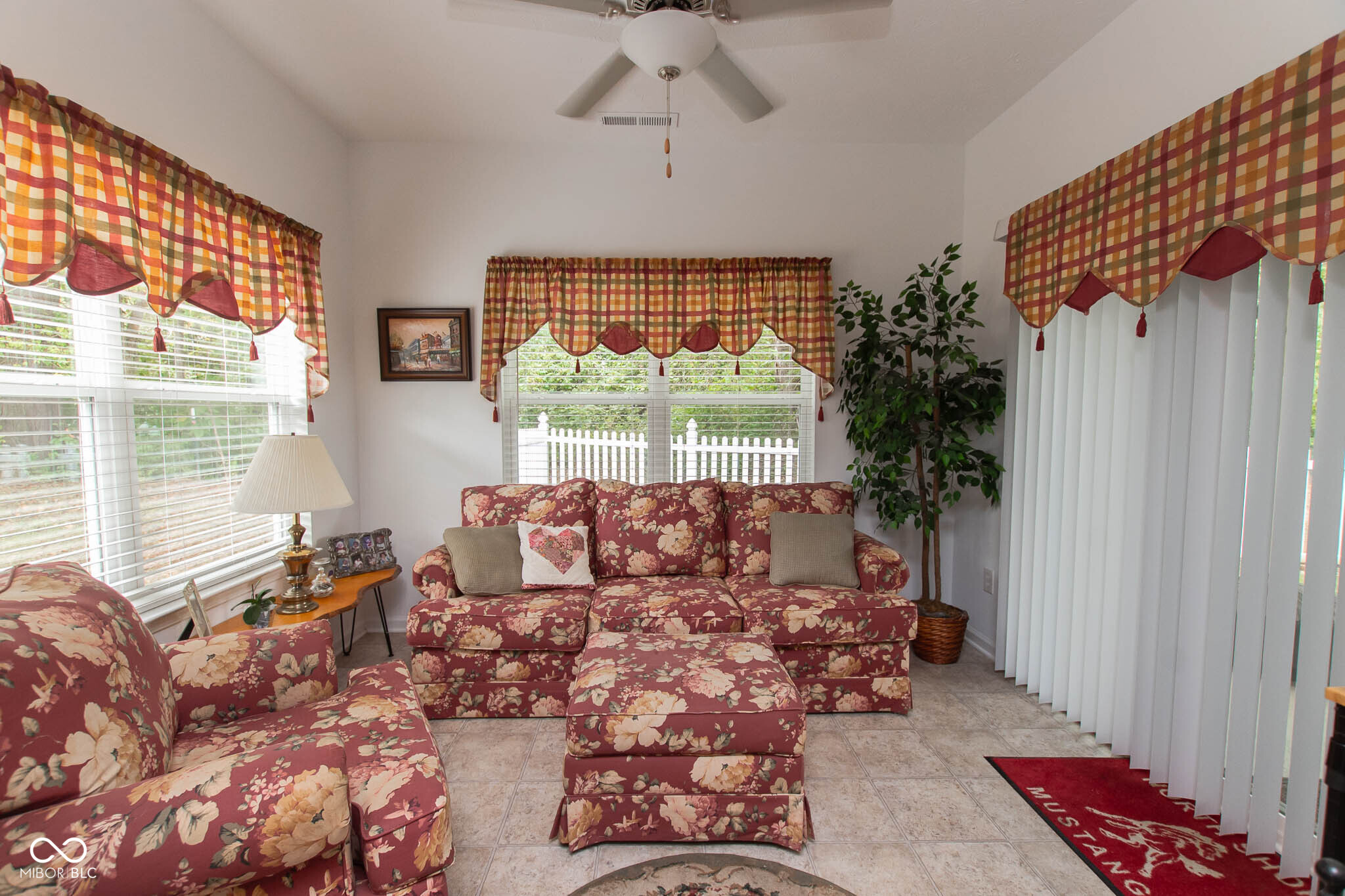 934 Wilson Way Franklin, IN 46131 - Photo 10 of 21 Gallery Image 10