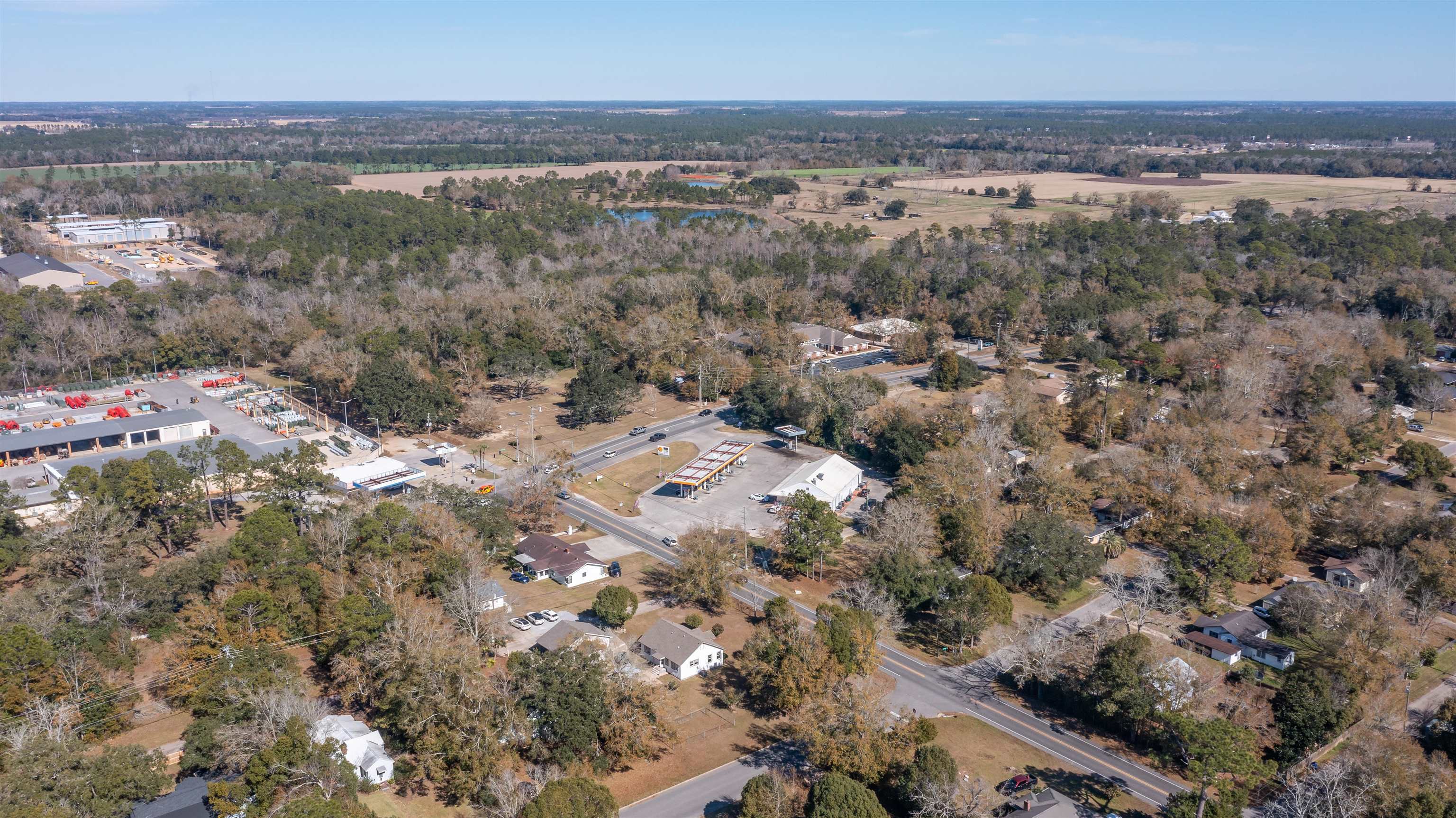 112 South Juniper Street Foley, AL 36535 - Photo 62 of 64 Aerial view of a large body of water