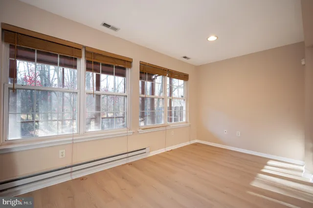 $470,000 | 29 Sycamore Lane, Bear, DE 19701