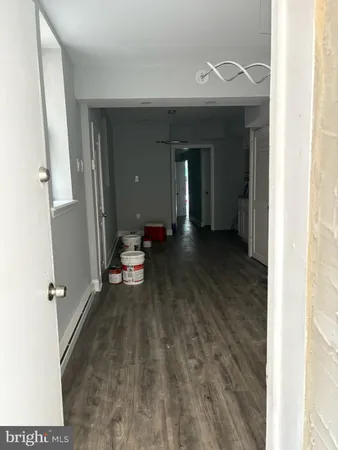 $900 | 1535 South 10th Street, Unit 1, Philadelphia, PA 19147