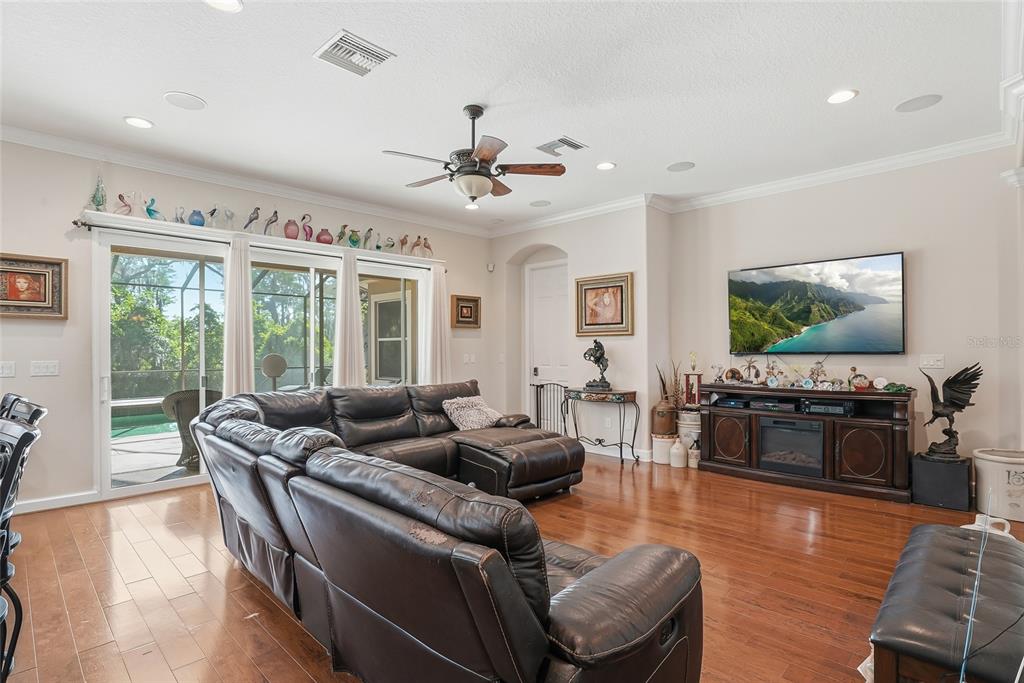11403 Biddeford Place New Port Richey, FL 34654 - Photo 12 of 78