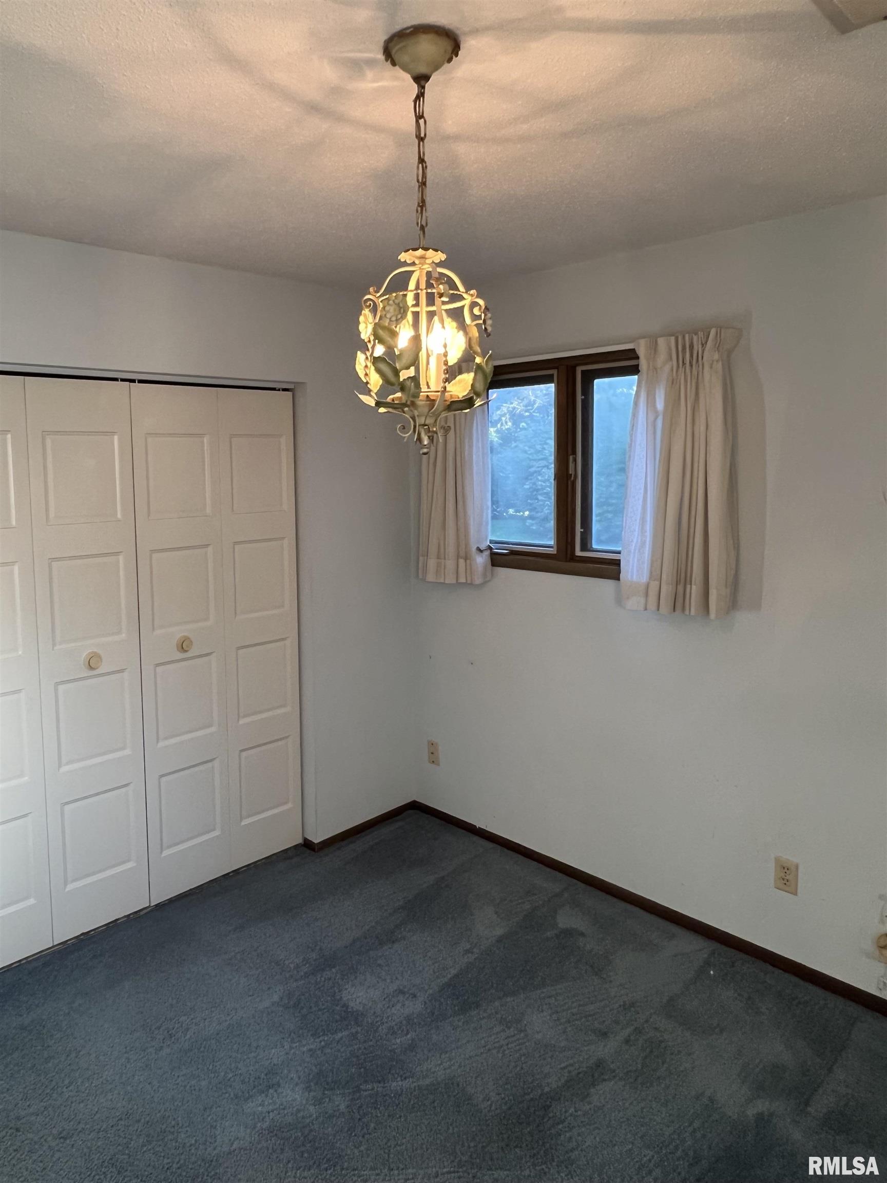 2416 East Sangamon Avenue Springfield, IL 62702 - Photo 14 of 20 Gallery Image 14