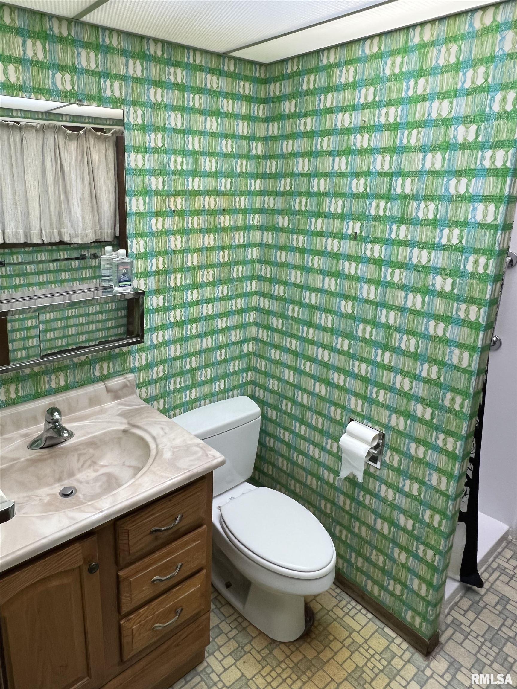 2416 East Sangamon Avenue Springfield, IL 62702 - Photo 17 of 20 Gallery Image 17