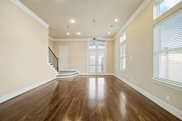$469,900 | 1250 West 23rd Street, Houston, TX 77008