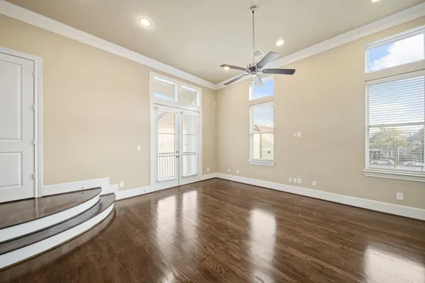 $469,900 | 1250 West 23rd Street, Houston, TX 77008