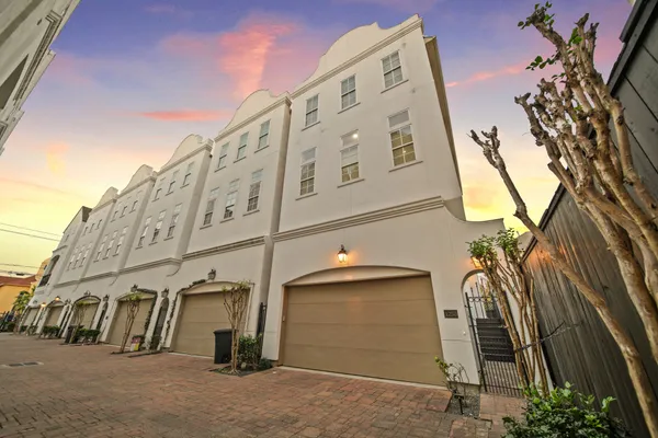 $469,900 | 1250 West 23rd Street, Houston, TX 77008