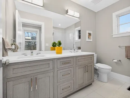 $1,599,000 | 799 Heath Street, Unit 2, Brookline, MA 02467