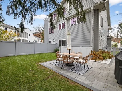 $1,599,000 | 799 Heath Street, Unit 2, Brookline, MA 02467