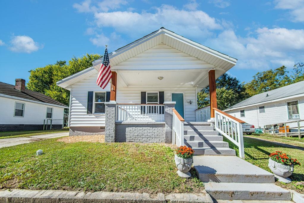111 Gordon Street Clinton, SC 29325 - Photo 2 of 30 Gallery Image 2