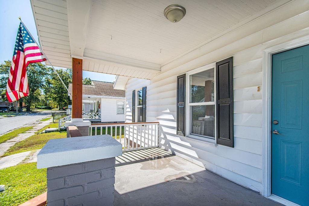 111 Gordon Street Clinton, SC 29325 - Photo 5 of 30 Gallery Image 5