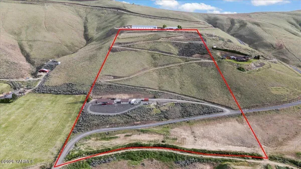 $575,000 | 3501 South 40th Avenue, Yakima, WA 98903