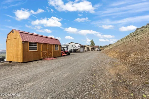 $575,000 | 3501 South 40th Avenue, Yakima, WA 98903