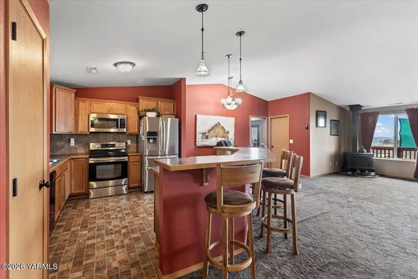 $575,000 | 3501 South 40th Avenue, Yakima, WA 98903