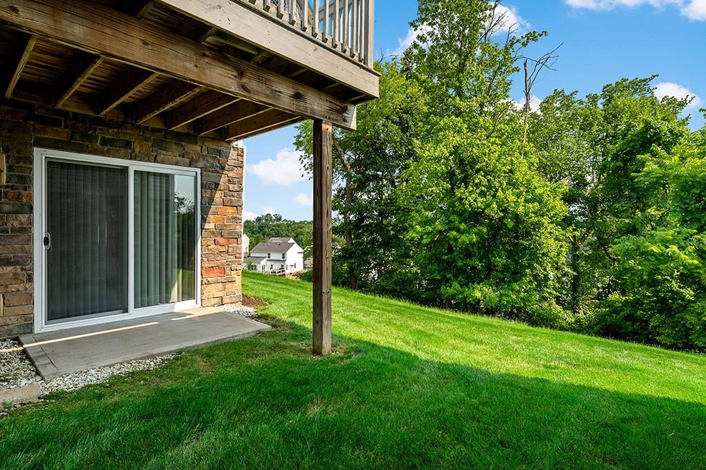 137 Cobblestone Drive Pittsburgh, PA 15237 - Photo 34 of 39 a view of a backyard with garden