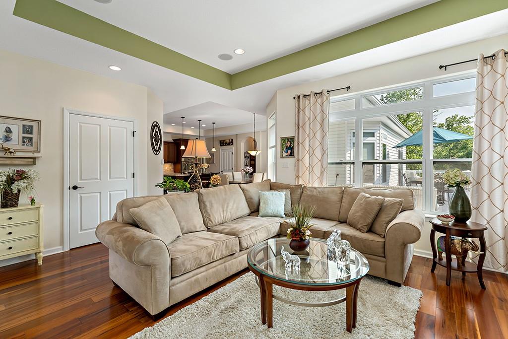 137 Cobblestone Drive Pittsburgh, PA 15237 - Photo 6 of 39 a living room with furniture and a large window