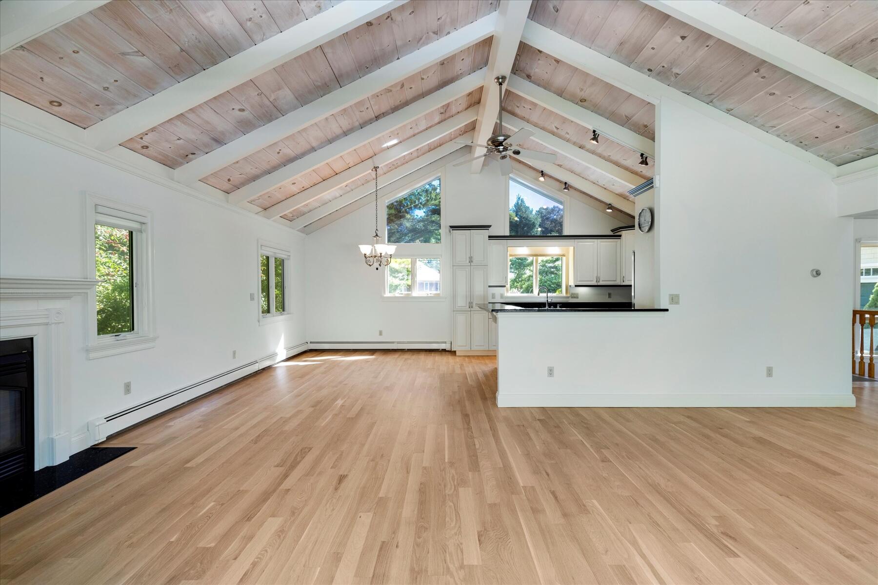 72 Walton Heath Way Mashpee, MA 02649 - Photo 11 of 58 IMG_0557