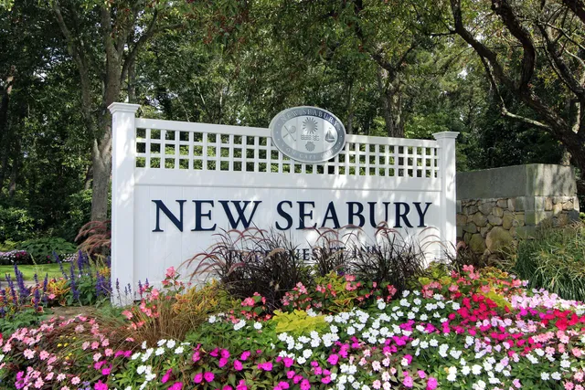 $1,349,000 | 72 Walton Heath Way, Mashpee, MA 02649