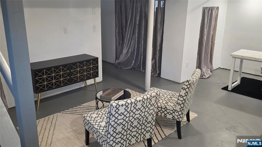 75 Chestnut Avenue Rochelle Park, NJ 07662 - Photo 13 of 16