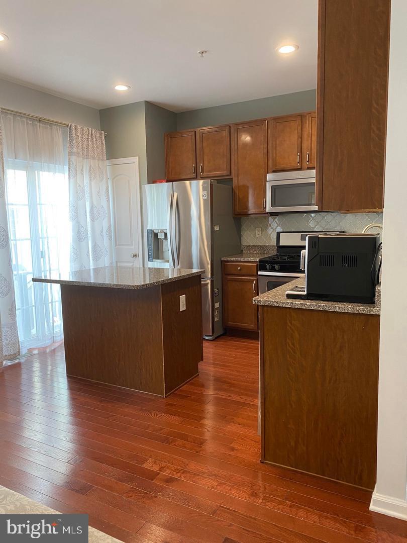 4001 Cephas Child Road, Unit 8 Doylestown, PA 18902 - Photo 8 of 28 Gallery Image 8