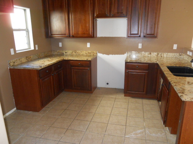 6328 West Beverly Road Laveen, AZ 85339 - Photo 6 of 21 DSCN2165