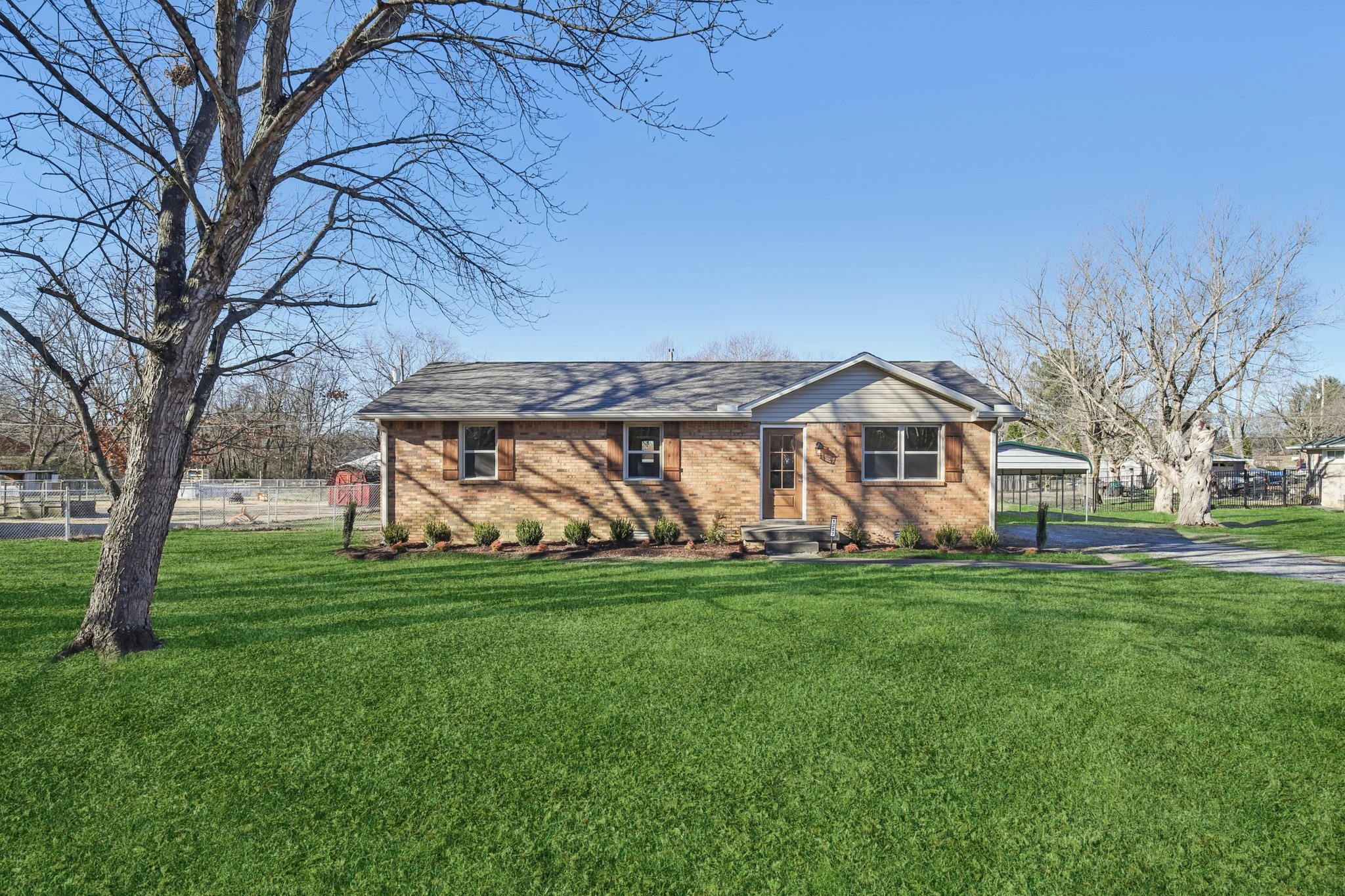 1227 Main Street Pleasant View, TN 37146 - Photo 2 of 22
