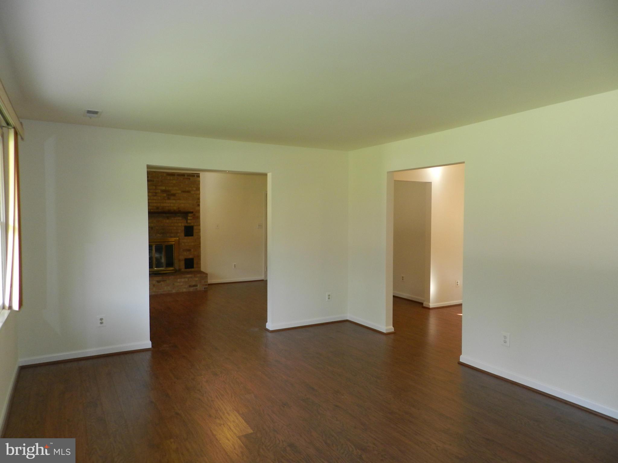 9803 Dyson Road Brandywine, MD 20613 - Photo 12 of 23 Living Room