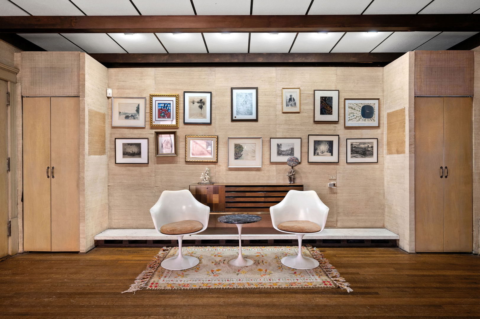 832 West Junior Terrace Chicago, IL 60613 - Photo 11 of 50