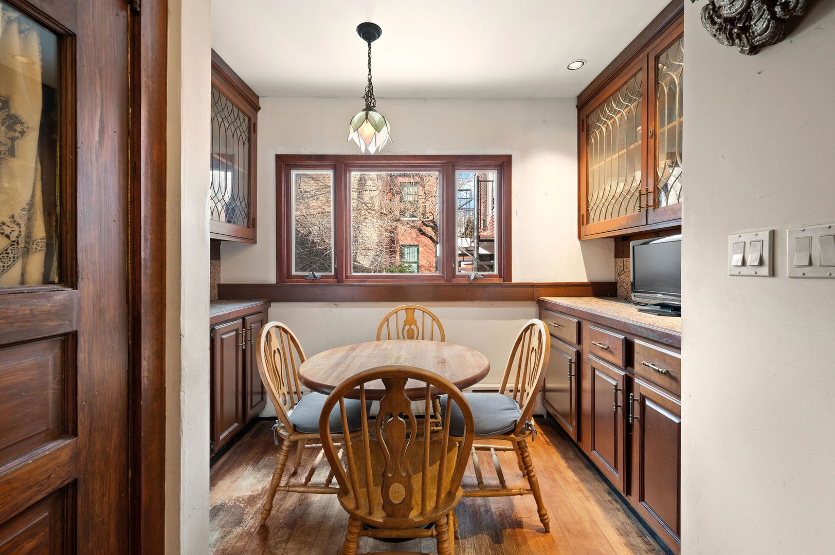 832 West Junior Terrace Chicago, IL 60613 - Photo 24 of 50