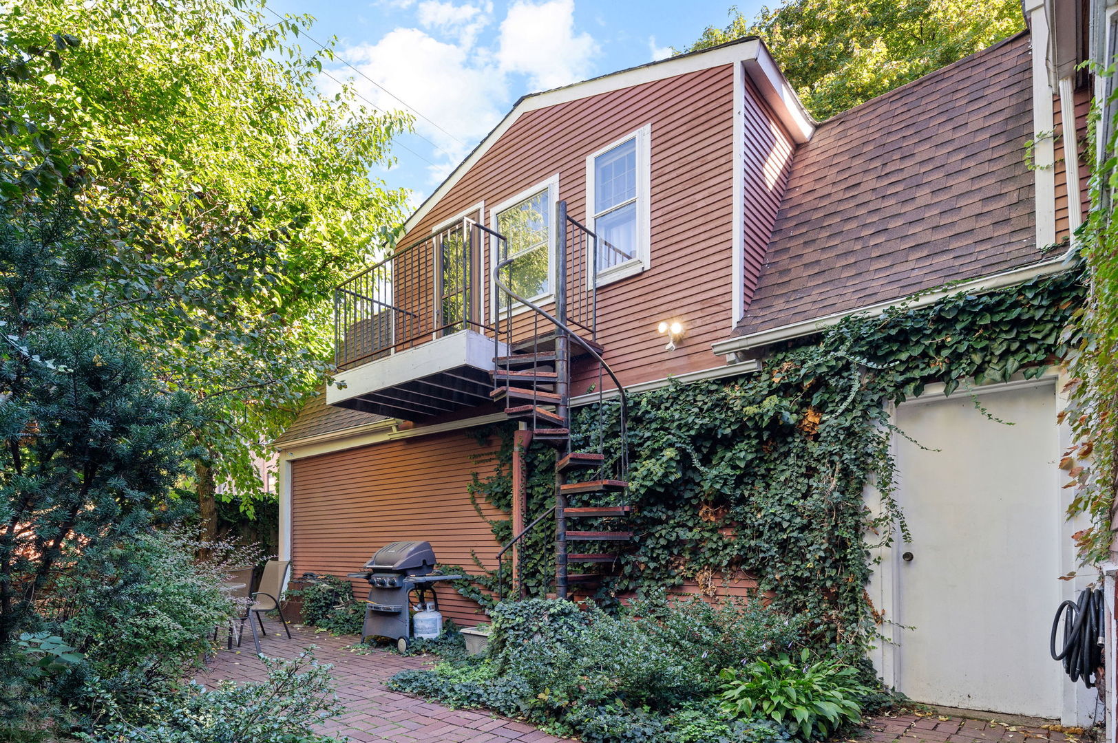 832 West Junior Terrace Chicago, IL 60613 - Photo 43 of 50