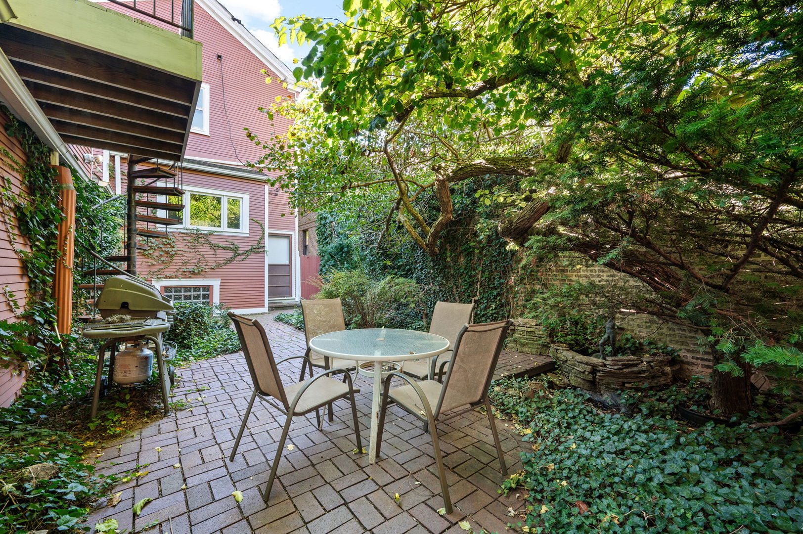 832 West Junior Terrace Chicago, IL 60613 - Photo 44 of 50