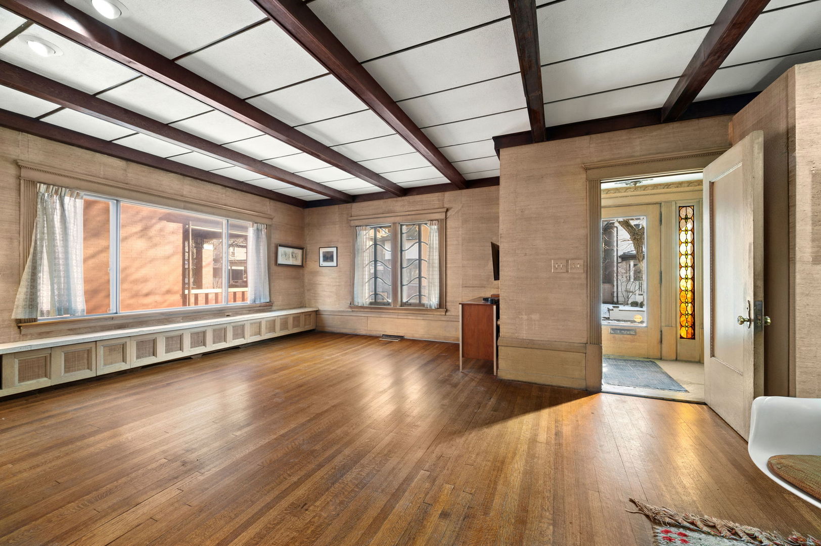 832 West Junior Terrace Chicago, IL 60613 - Photo 8 of 50