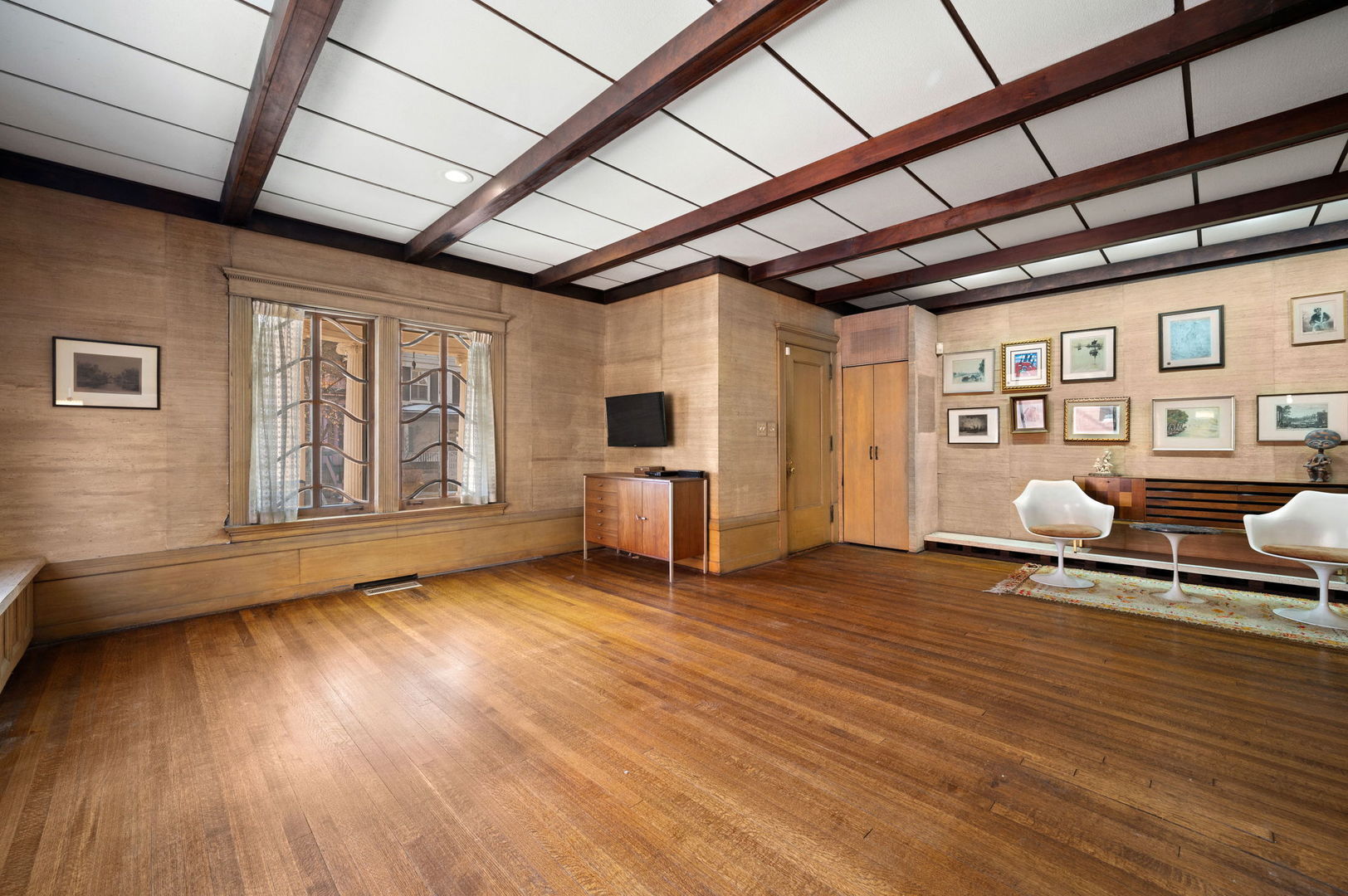 832 West Junior Terrace Chicago, IL 60613 - Photo 9 of 50