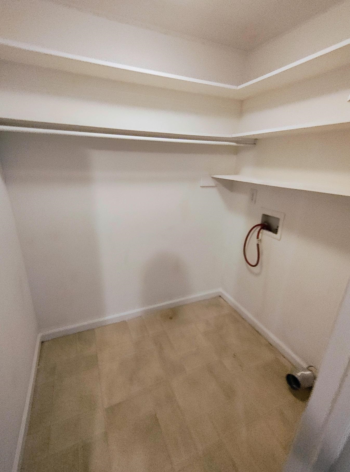 1271 Carrolton Road Memphis, TN 38127 - Photo 7 of 11 Washroom featuring washer hookup and baseboards