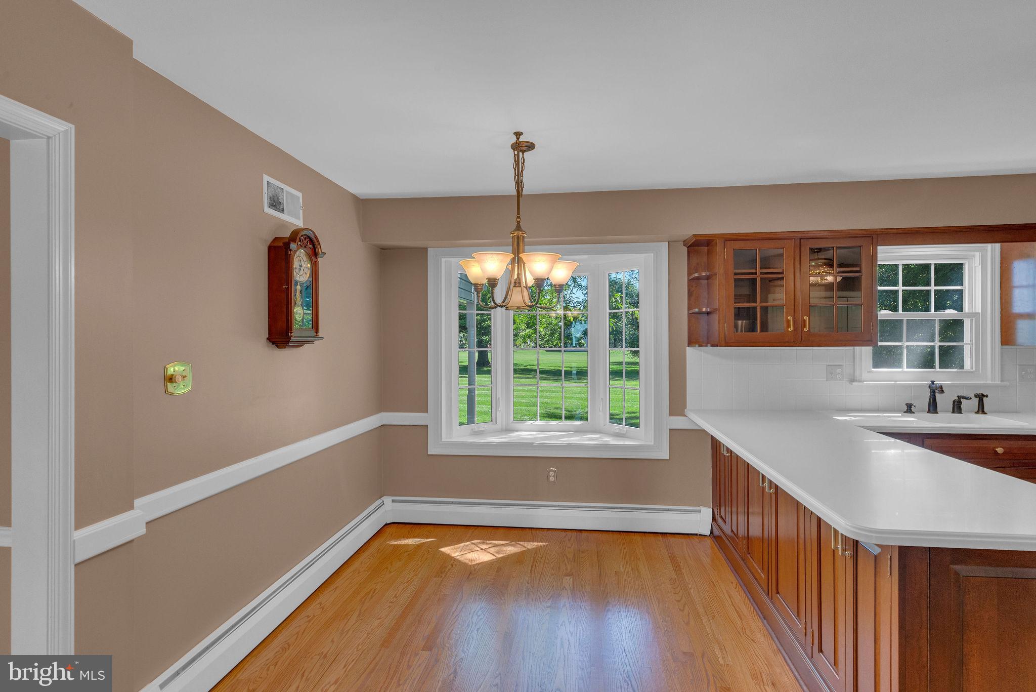 89 Buck Road Warrington, PA 18976 - Photo 13 of 53 Eat-in Kitchen