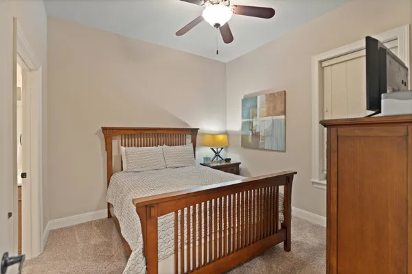 $3,500 | 101 West Bank, Unit 14, Horseshoe Bay, TX 78657