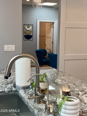 $1,570,000 | 71 West Cypress Street, Phoenix, AZ 85004