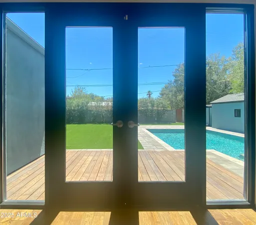 $1,570,000 | 71 West Cypress Street, Phoenix, AZ 85004