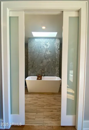 $1,570,000 | 71 West Cypress Street, Phoenix, AZ 85004