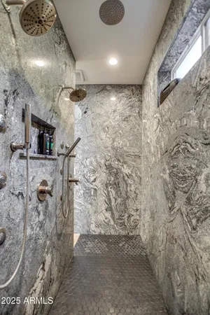 $1,570,000 | 71 West Cypress Street, Phoenix, AZ 85004