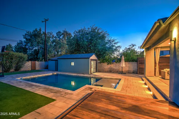 $1,570,000 | 71 West Cypress Street, Phoenix, AZ 85004