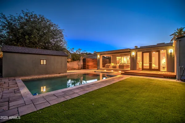 $1,570,000 | 71 West Cypress Street, Phoenix, AZ 85004