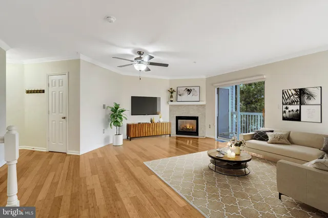 $430,000 | 12851 Fair Briar Lane, Fairfax, VA 22033