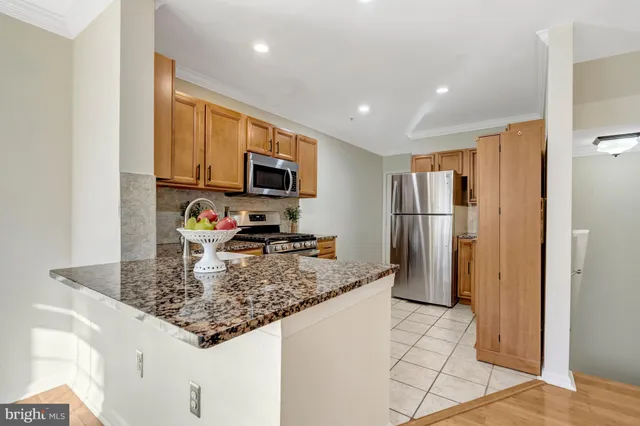 $430,000 | 12851 Fair Briar Lane, Fairfax, VA 22033