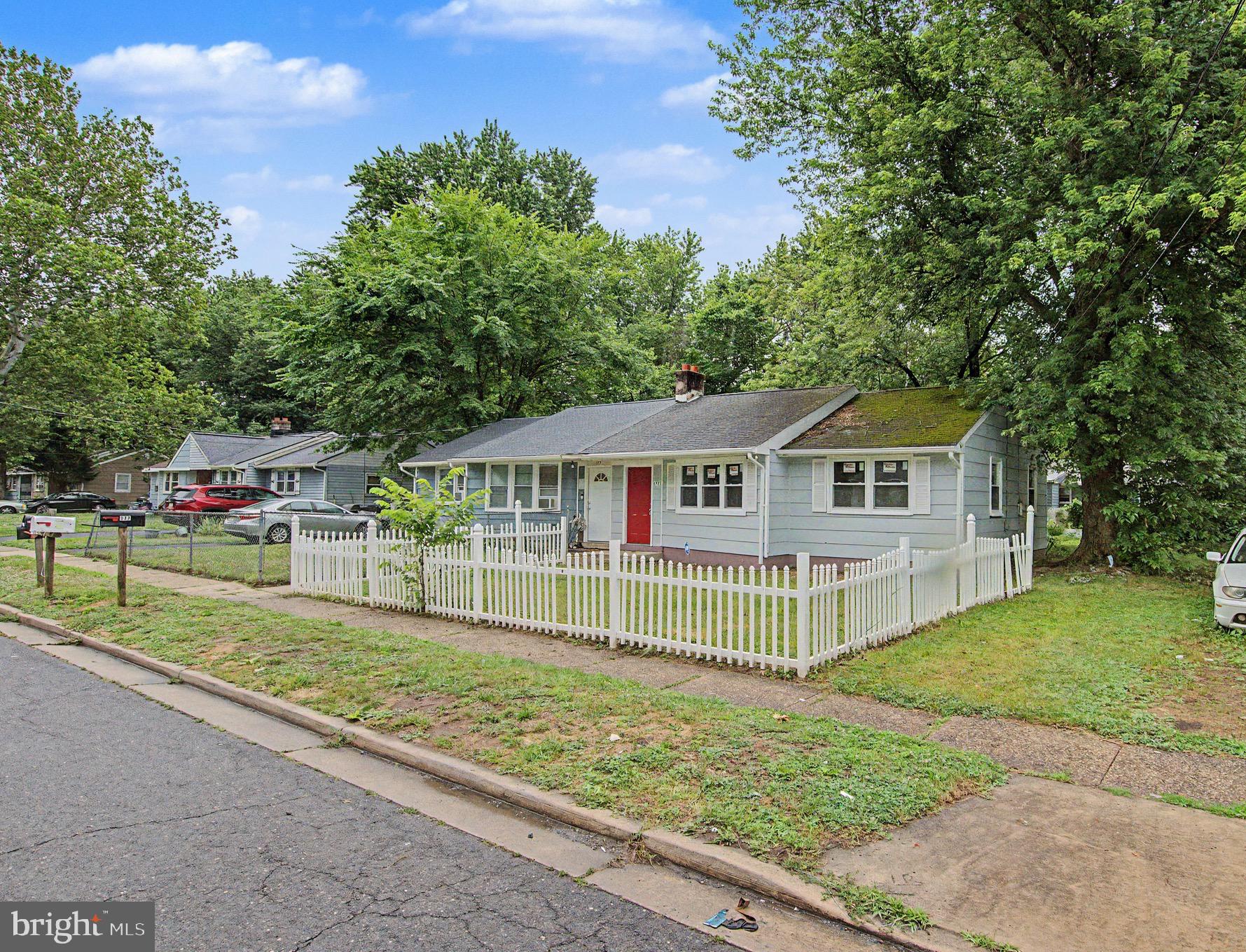 177 Kinsley Road Pemberton, NJ 08068 - Photo 2 of 18