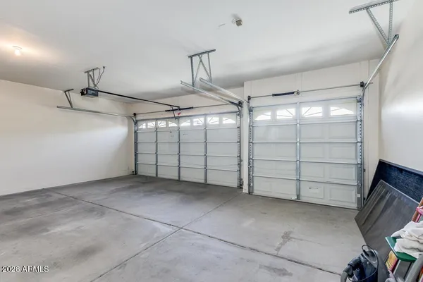 $3,250 | 5235 East Herrera Drive, Phoenix, AZ 85054