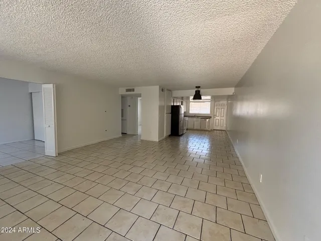 $999 | 3315 West Loma Lane, Unit 3, Phoenix, AZ 85051